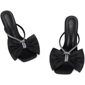 Black Heels with Bow and Rhinestones
